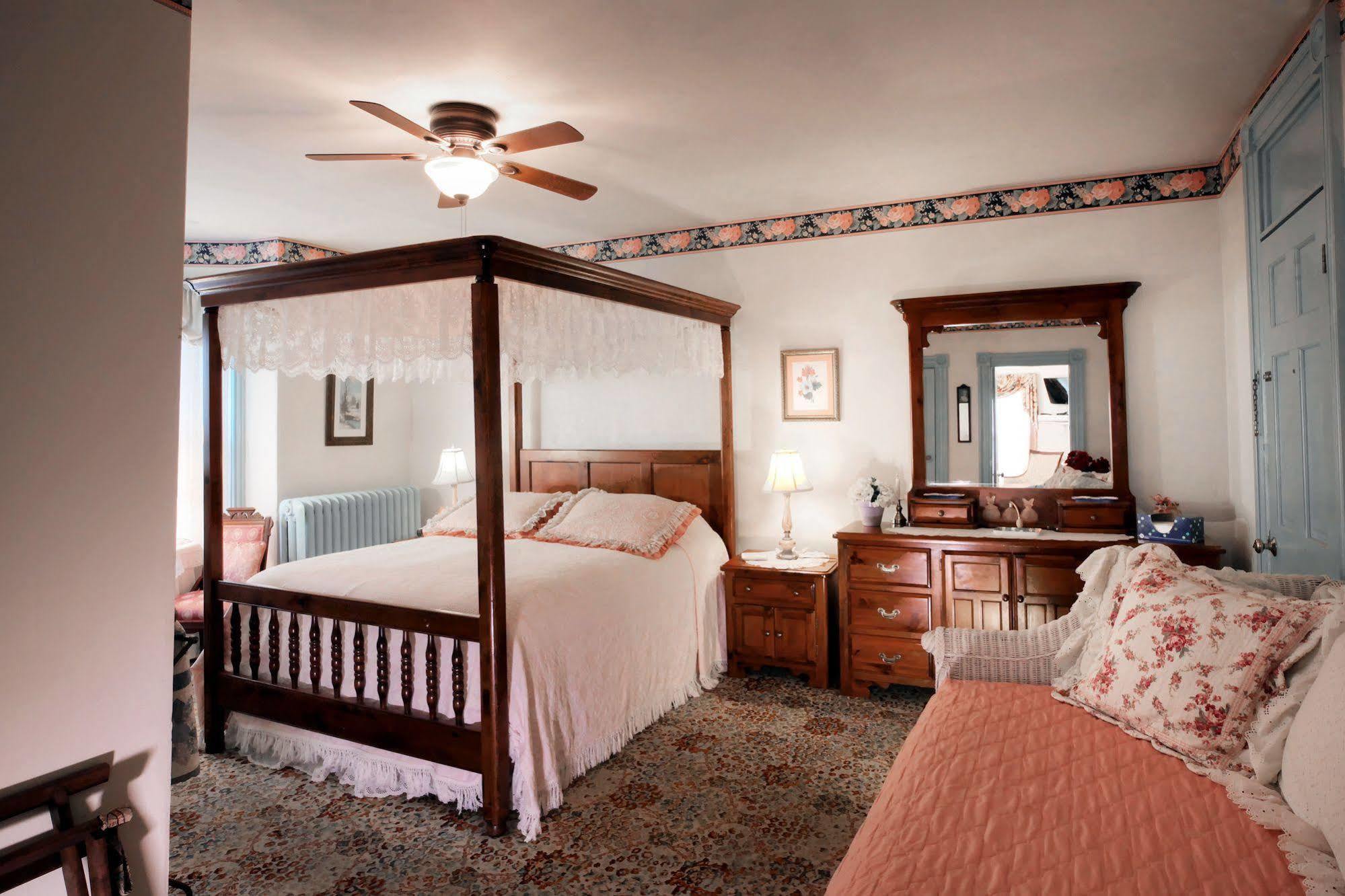 Antoinette'S Apartments & Suites Cape May Exteriér fotografie